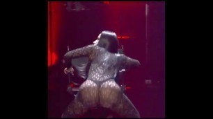 Nicki Minaj Ass Tits Live