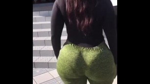 Candid Phat Booty Lady Teases Me!! (Onlyfans/Kendaddy94)