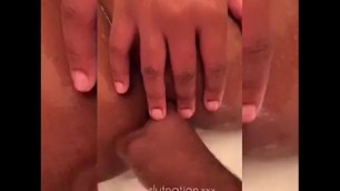 SinnDaTruth's Boyfriend Training her Butt for Fisting Part 1 (3 Fingerz)